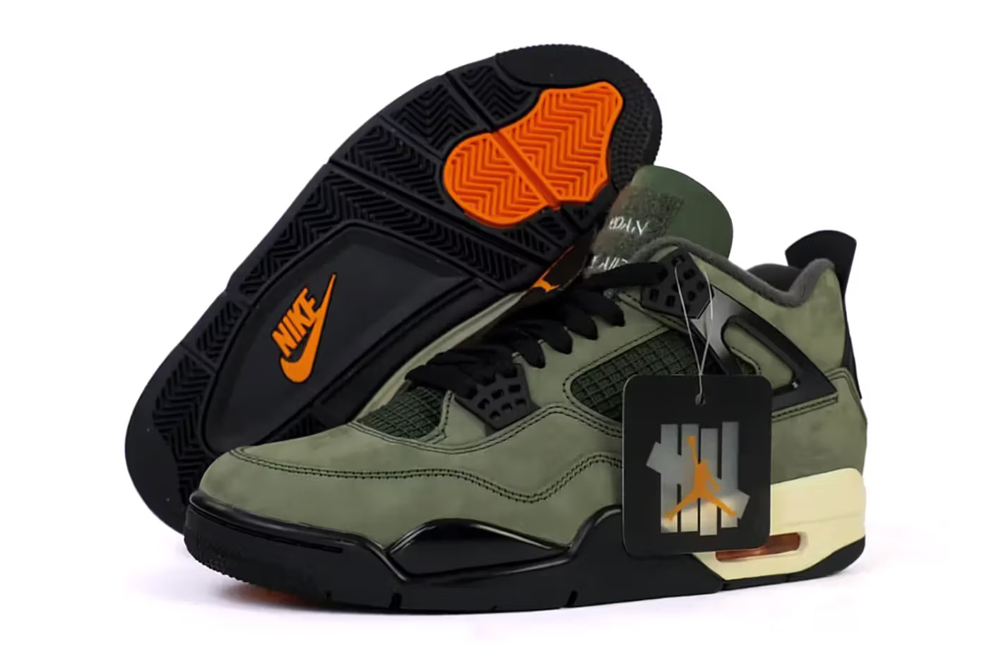Jordan 4 Retro OG SP Undefeated 2025